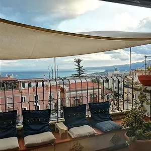 Aly Art Duomo, Gulf & Etna View Taormina